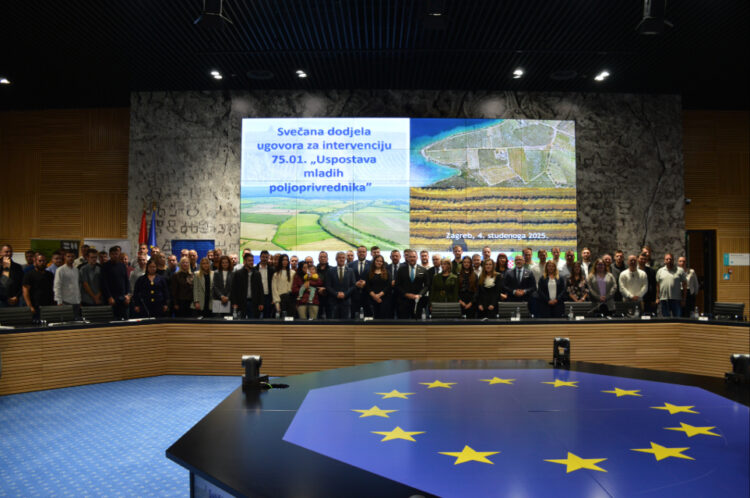 Ministar Vlajčić dodjela ugovora